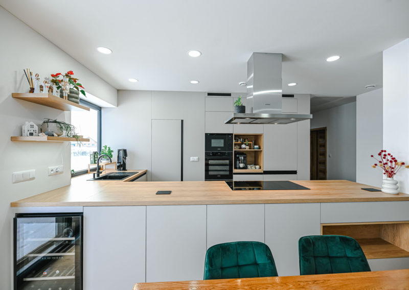 Kašmír a Dub Hictory